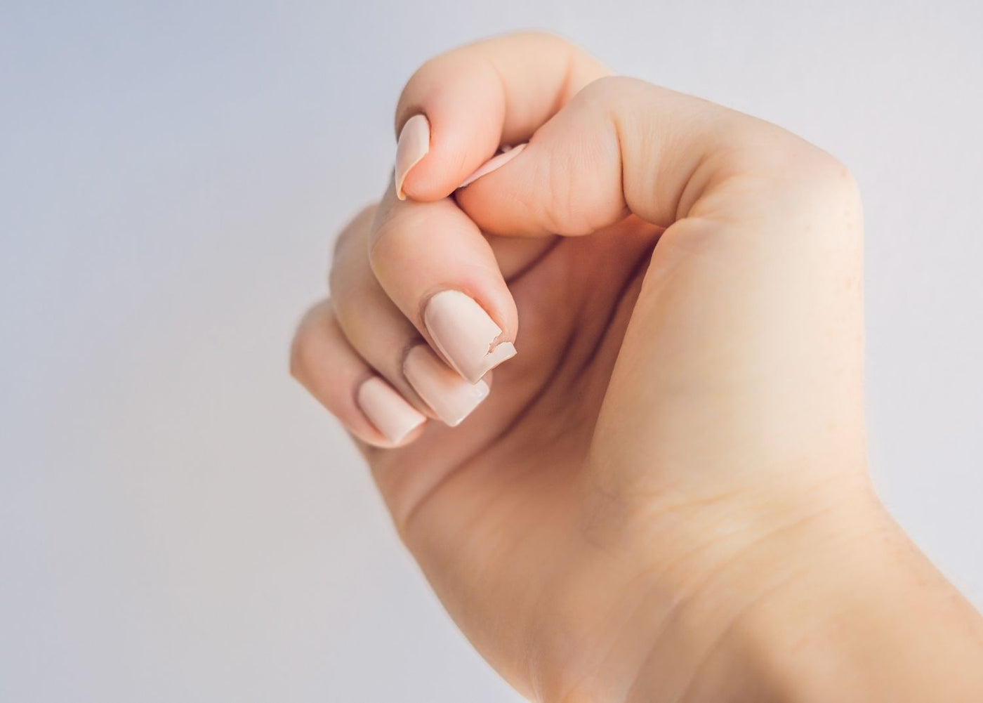 Ongle cassant après la pose d’un vernis semi-permanent